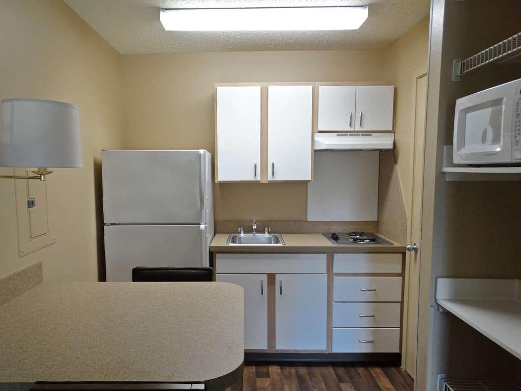 דורהאם Extended Stay America Select Suites - Raleigh - Research Triangle Park - Hwy 55 חדר תמונה